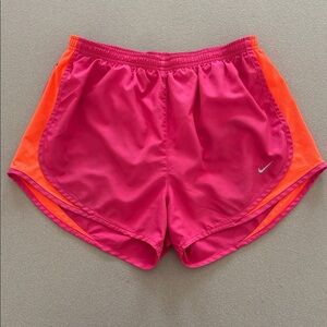 Nike Dri-Fit Women Hot Pink Orange Tempo Running Shorts Medium M Built-In Brief